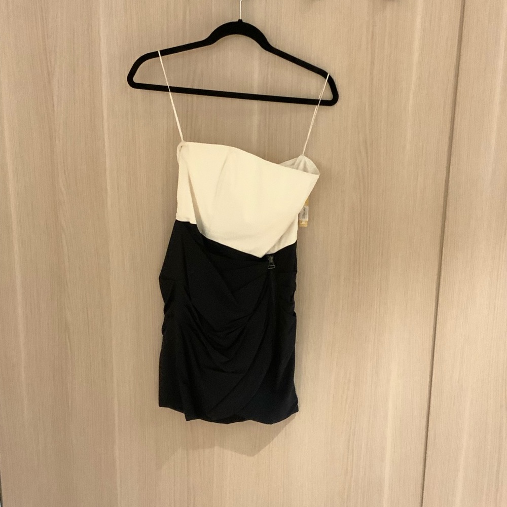 Alice and Olivia Silk Strapless Formal dress NWT